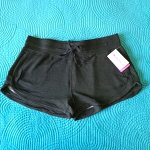Colosseum Women’s Black Athletic Leisure or Running Shorts w Pockets size XL NWT